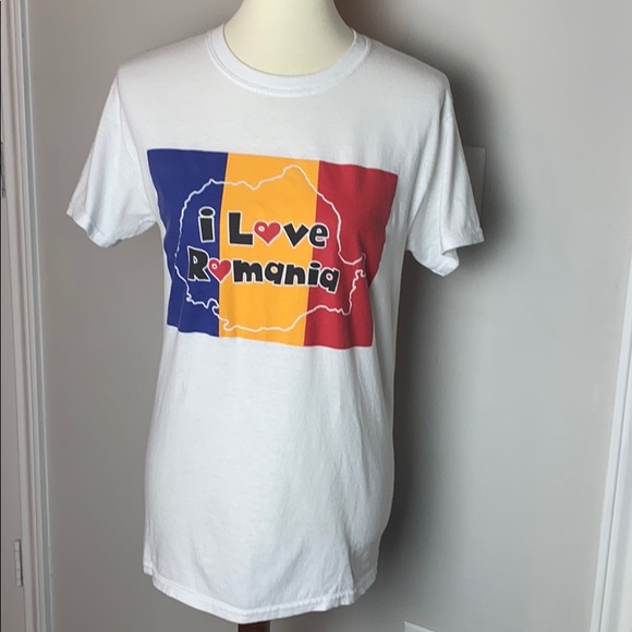 Gildan Tops - I Love Romania T-shirt